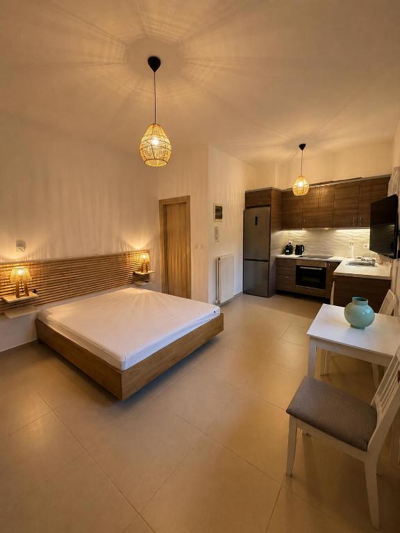 You & Me Apartments