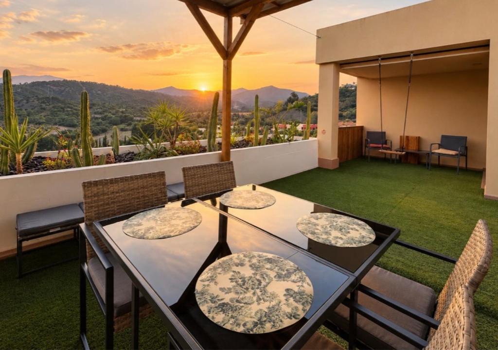 Casa Cactus - 3bd Duplex Family Penthouse