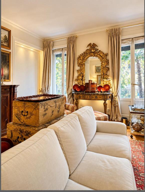 ComeCasa Luxury flat Scala-Brera