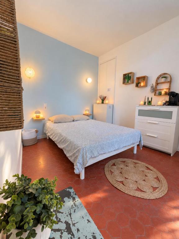 CHAMBRE la parenthèse bleue