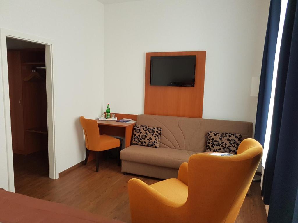 Posezení v ubytování Hotel Amber Altstadt