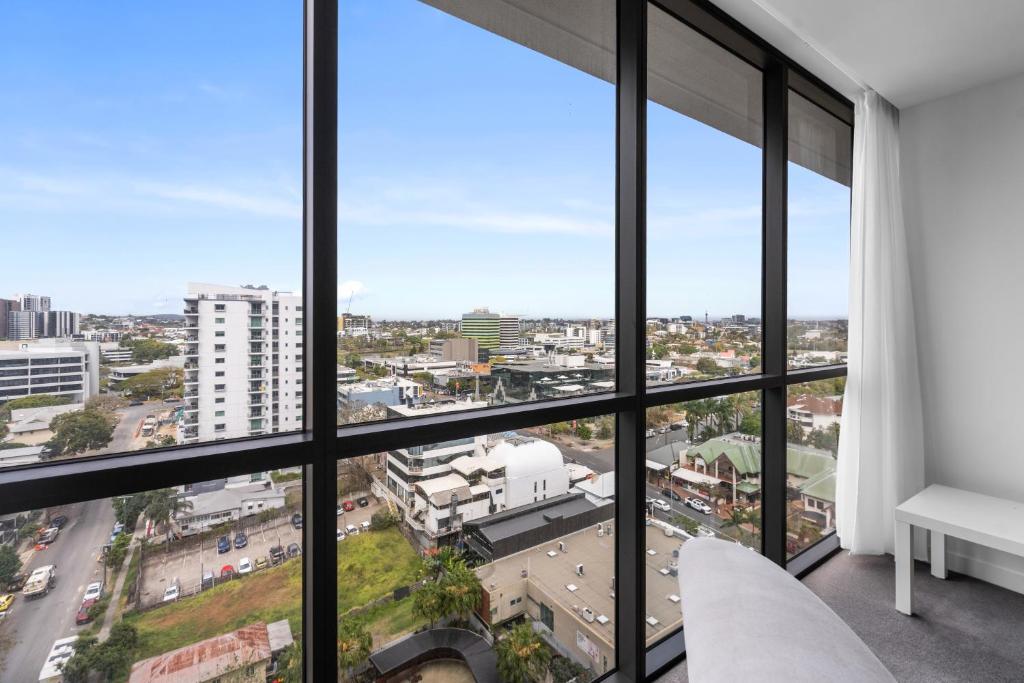 Hearty Milton Apartments - 