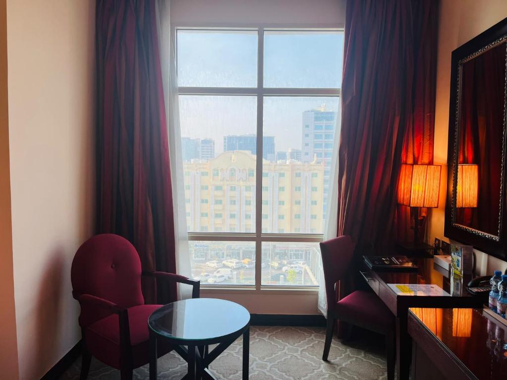 تصویر اتاق‌های Grand Regal Hotel - تصویر ۲