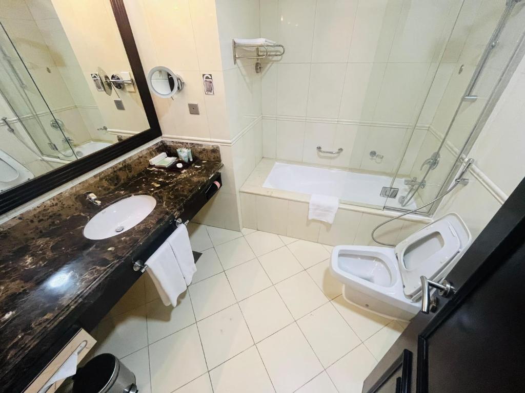 فضای داخلی Grand Regal Hotel در دوحه - تصویر ۳