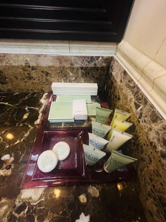 امکانات Grand Regal Hotel - تصویر ۴