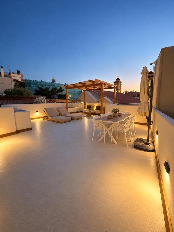 Lunelle Home