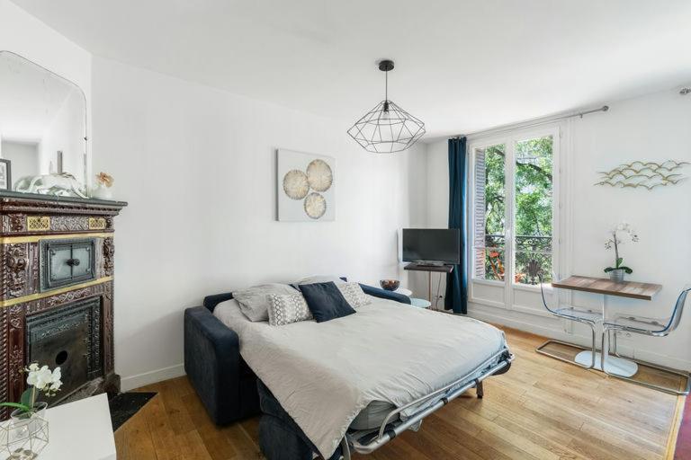 Comfortable Studio on Rue dAlésia Paris 14th