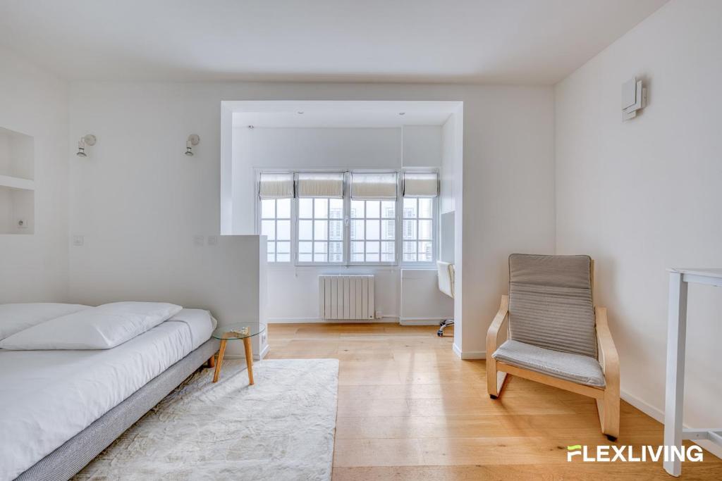 Cozy studio close to Luxembourg Gardens Paris 7