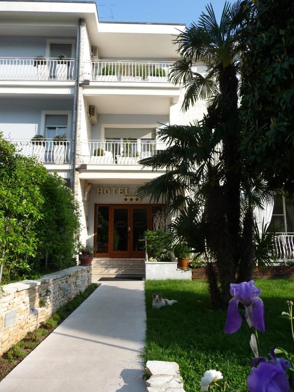 Zahrada ubytování Hotel Luna