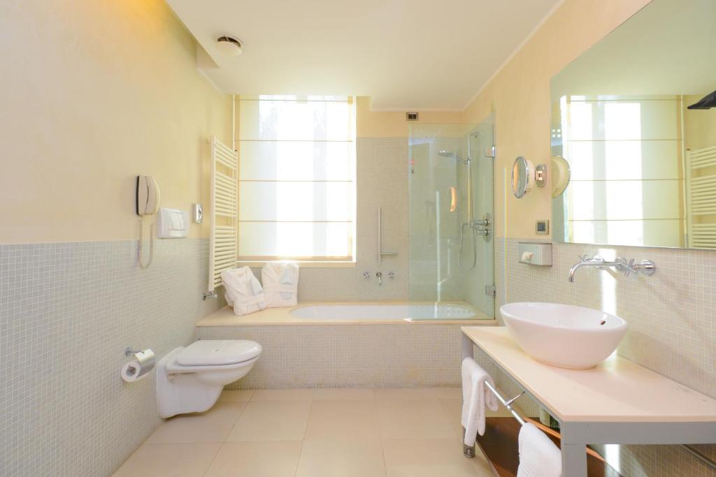Koupelna v ubytování Hotel Igea