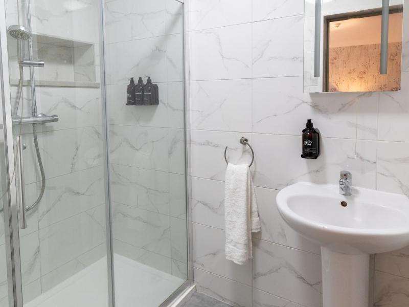 Uno Hotel Heathrow Windsor - 