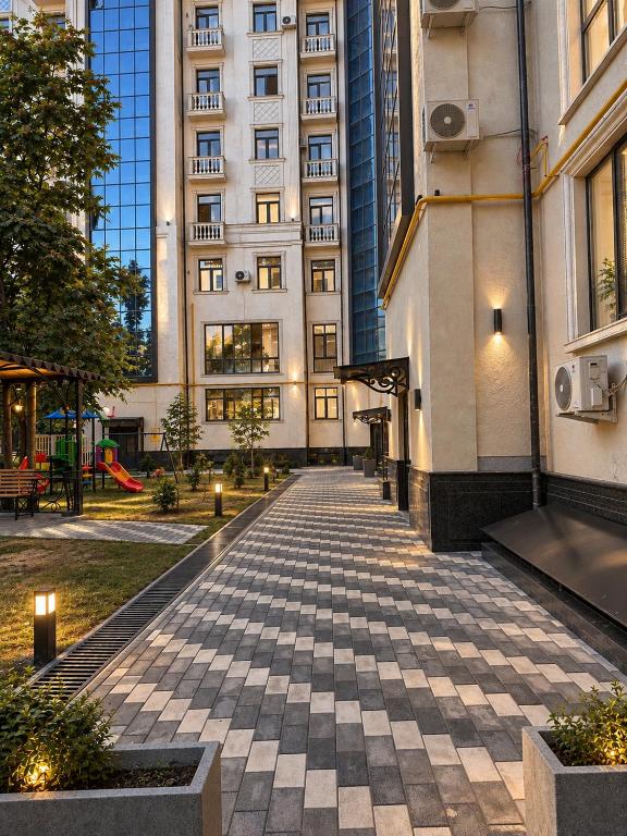 فضای داخلی 3 Bedroom Apartment near Airport در تاشکند - تصویر ۳