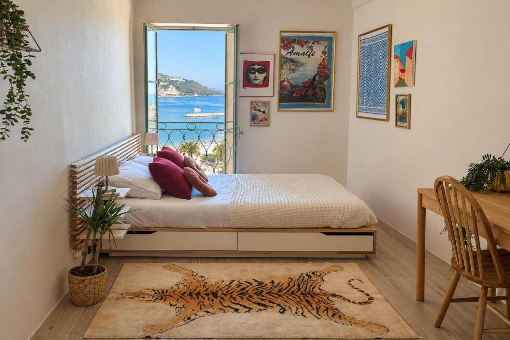 La Maison d'Otis | Sea View Apt in Old Town Menton