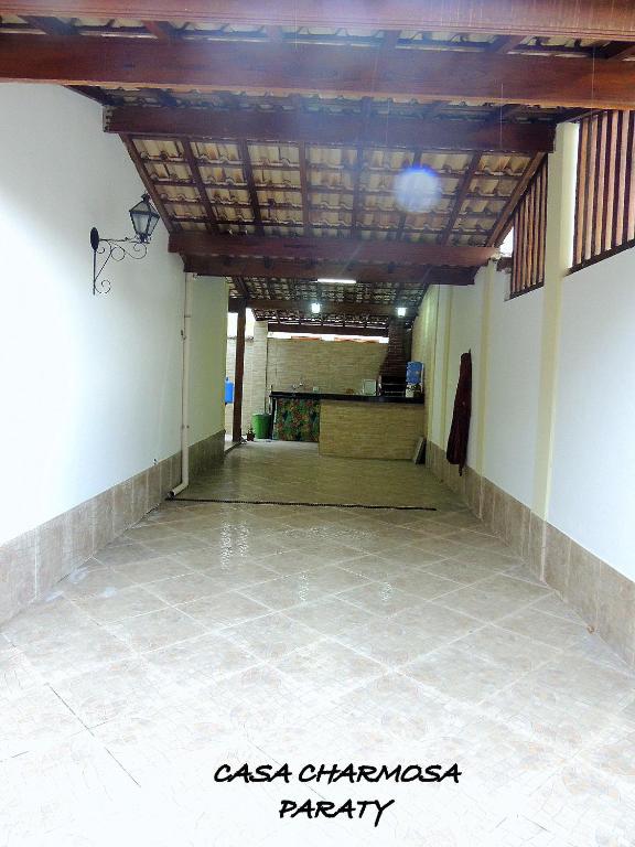  CASA CHARMOSA NA PRAIA PROX. A O CENTRO