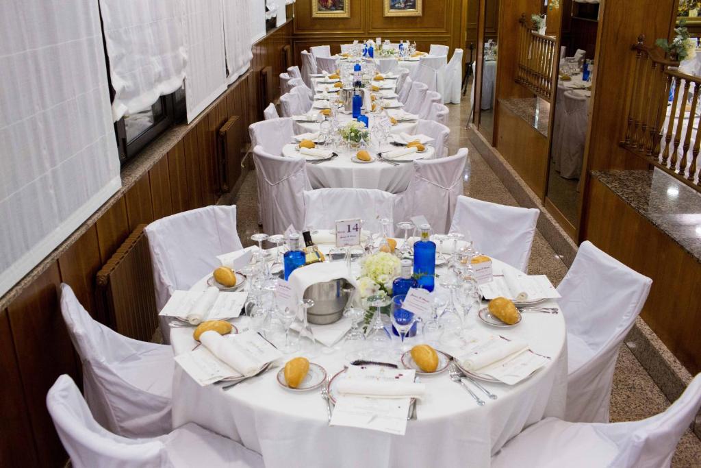 Restaurace v ubytování Hotel Marivella