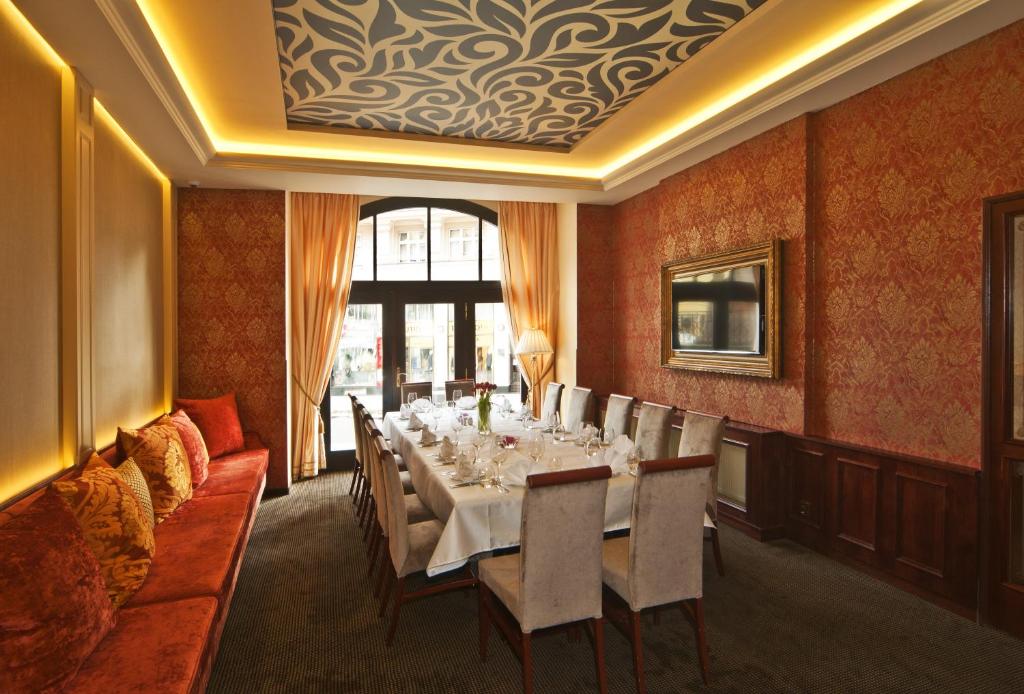 Promenáda Romantic Hotel - Resim 6