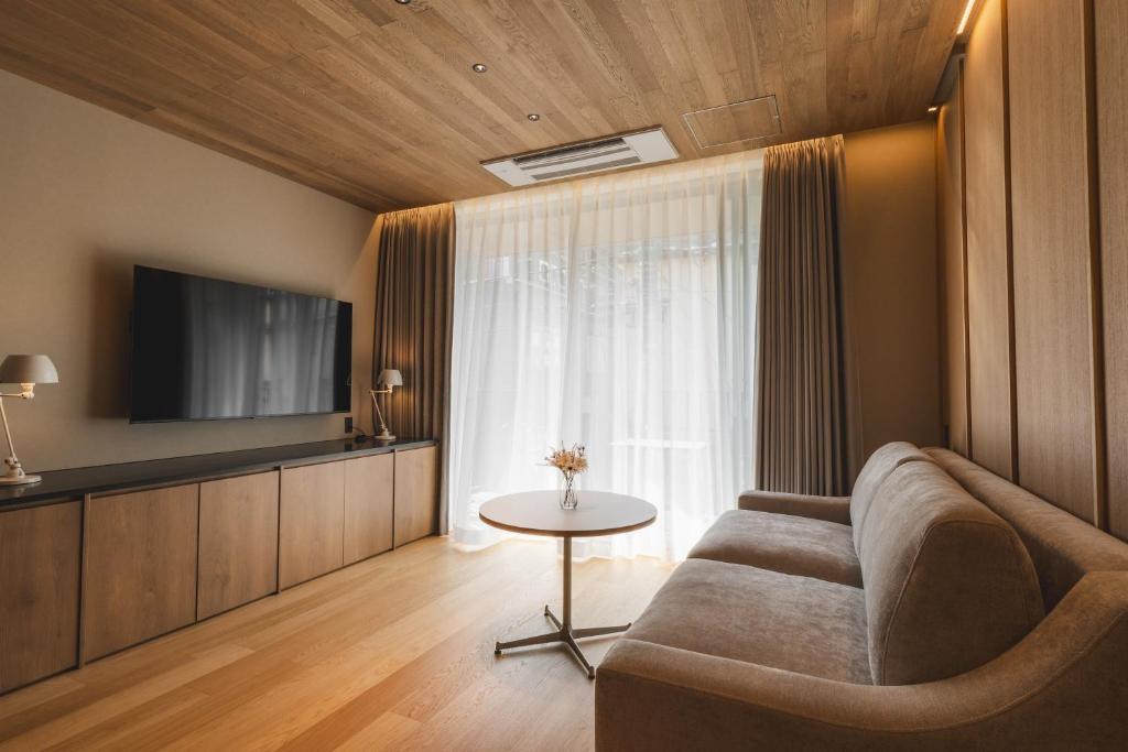 ALMOND Hotel SHIBUYA W
