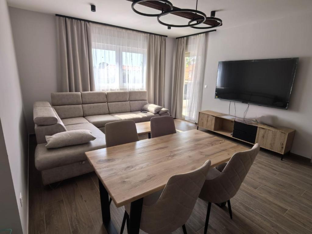 M & L apartmani