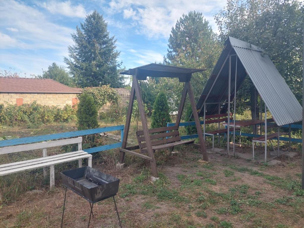 Koncha- Zaspa Lake & Garden Guest House Голосеевський район Киева под лесом Динамо Фабиус фото 5