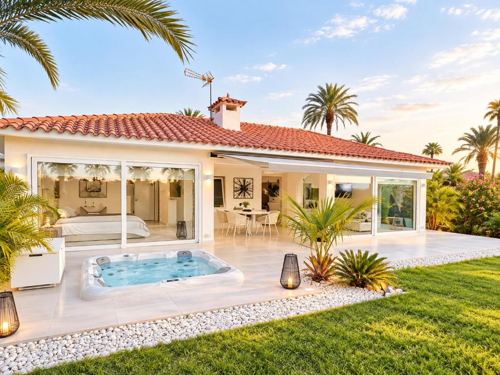 Sun Club P65 Premium Bungalow