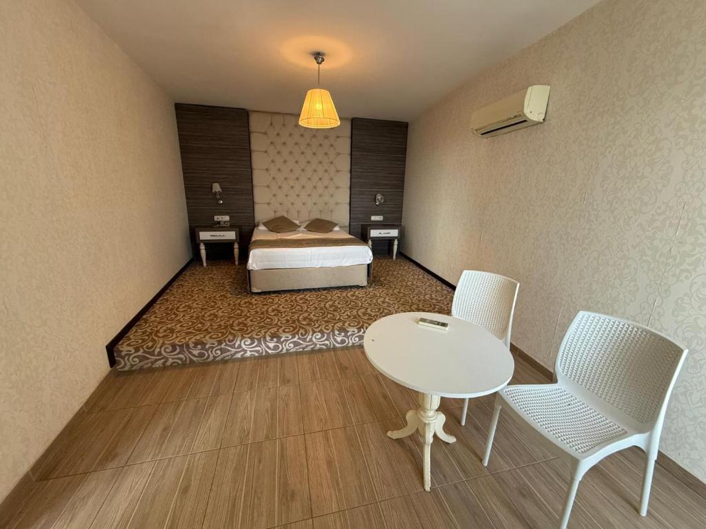 امکانات Cender Hotel - تصویر ۴