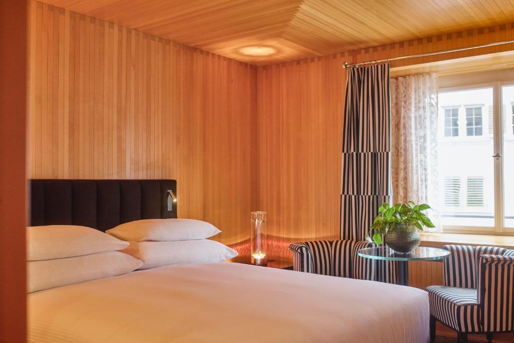 Design Queen Room