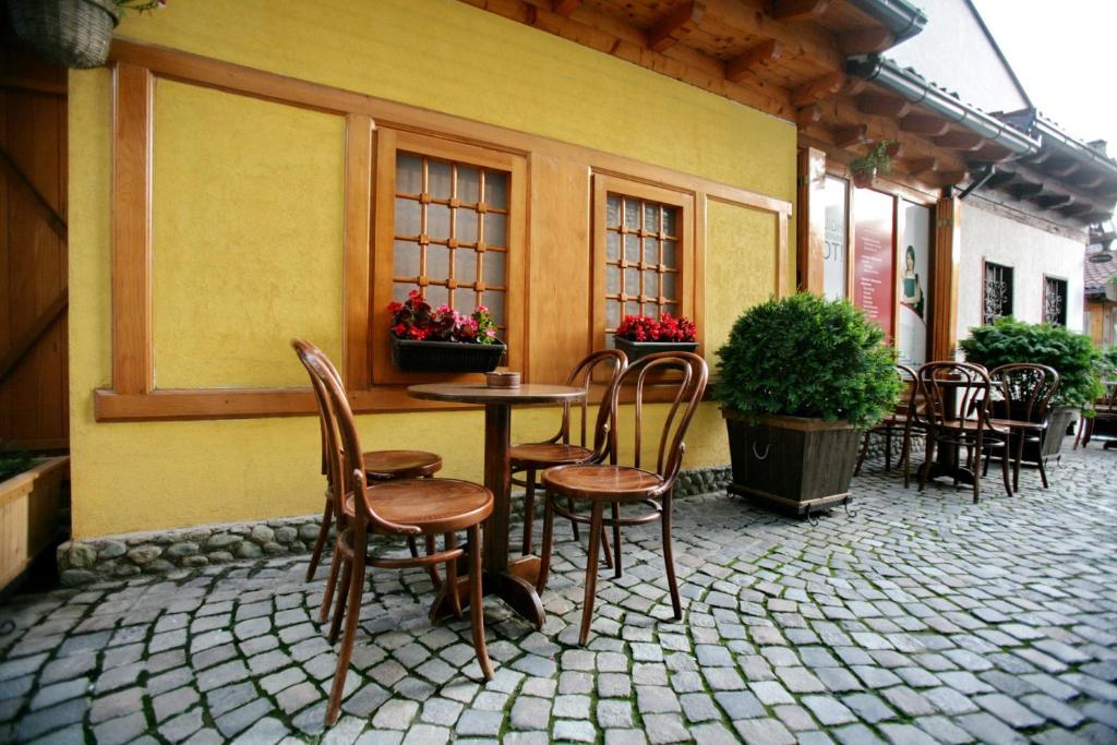 Budova, kde se hotel nachází