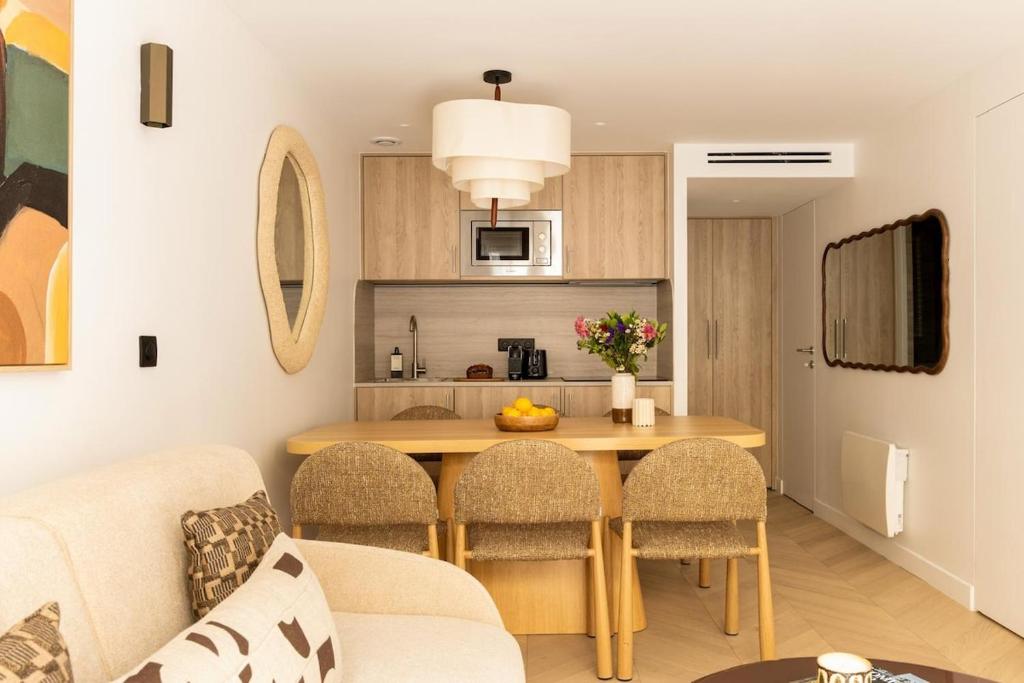 Heart Marais, Architect flat with 2BR and 2SDB with AC