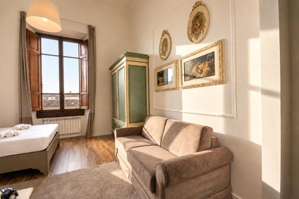 Signature Milton Green Apartment Florence
