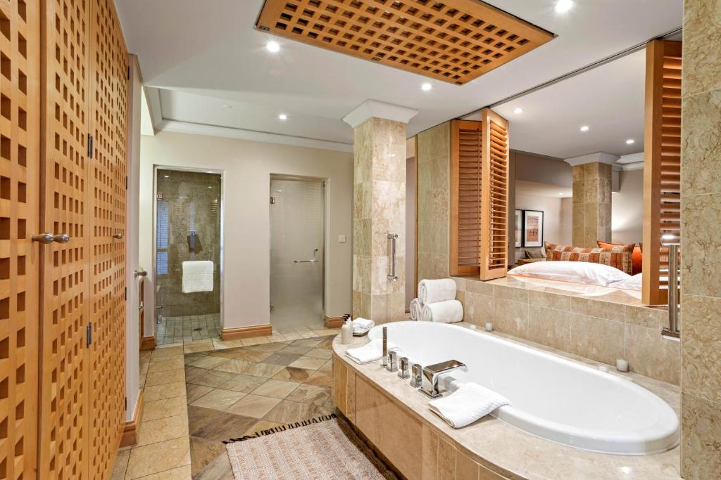 Saxon Hotel, Villas & Spa photo 4
