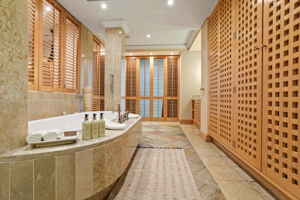 Saxon Hotel, Villas & Spa photo 5