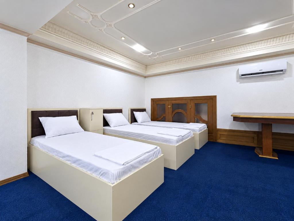 JIA Hostel and Restaurant در باکو