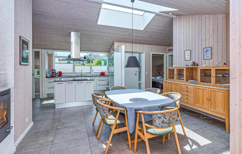 Travel Proud Nice Home In Jægerspris With Sauna - Casa Vacanze Con Tre Camere Da Letto