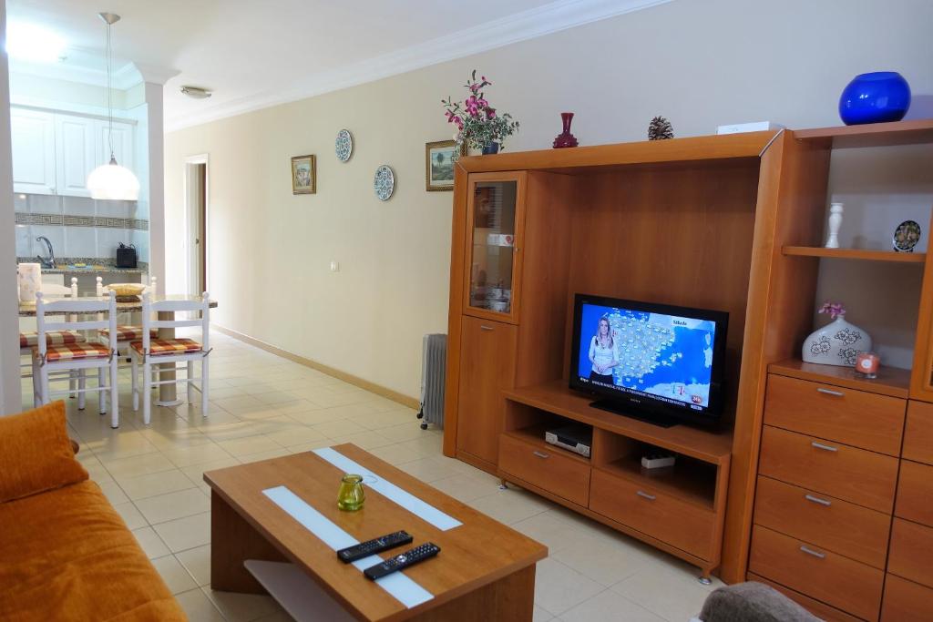 TV a/nebo společenská místnost v ubytování Holiday home Los Frailes