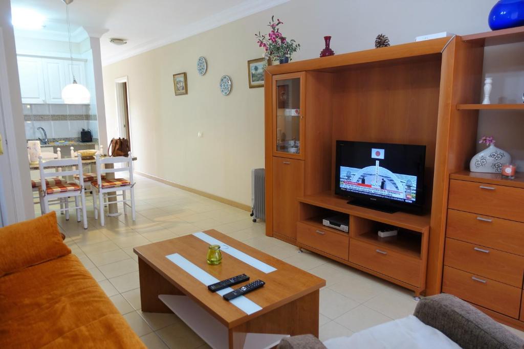 TV a/nebo společenská místnost v ubytování Holiday home Los Frailes