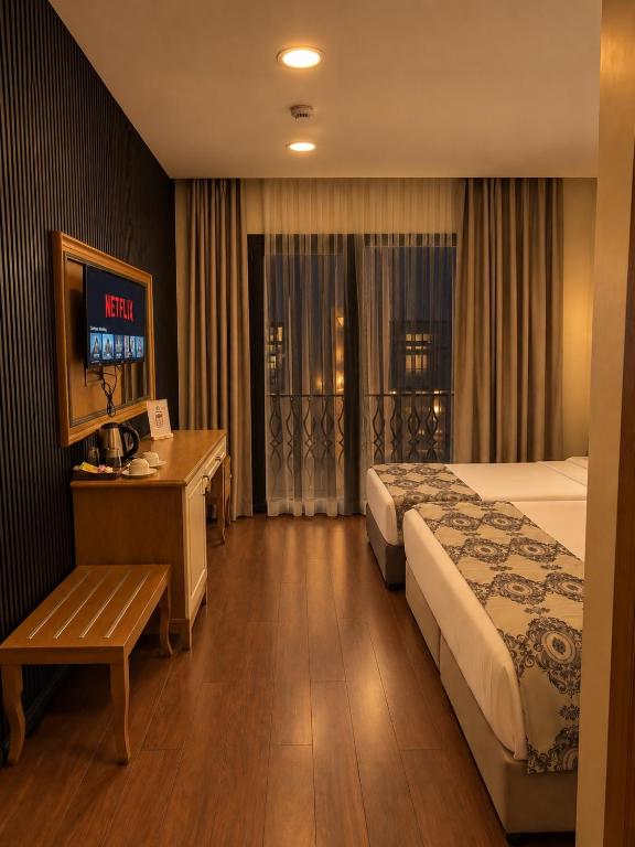 امکانات Eliza Hotel - تصویر ۴