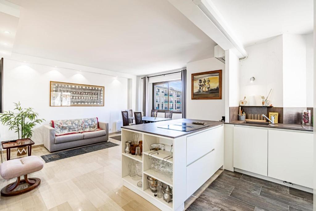 9 CAN - City center apartment 50m Croisette