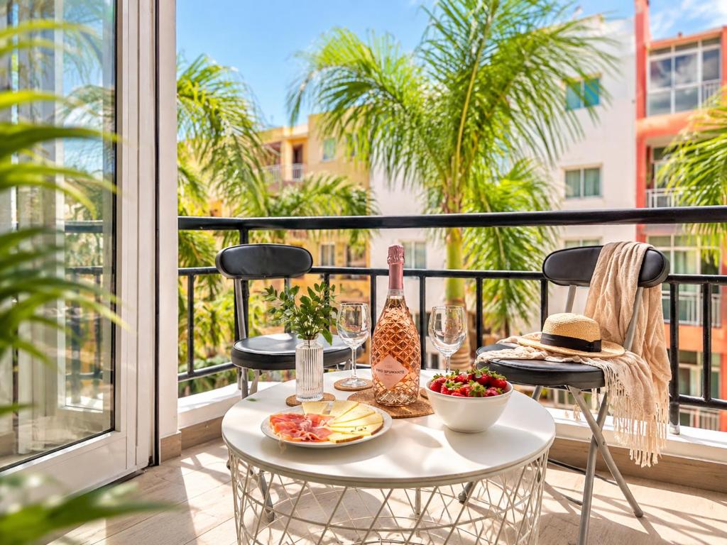 Palms2Beach appartement - 200m van strand met airco en WiFi