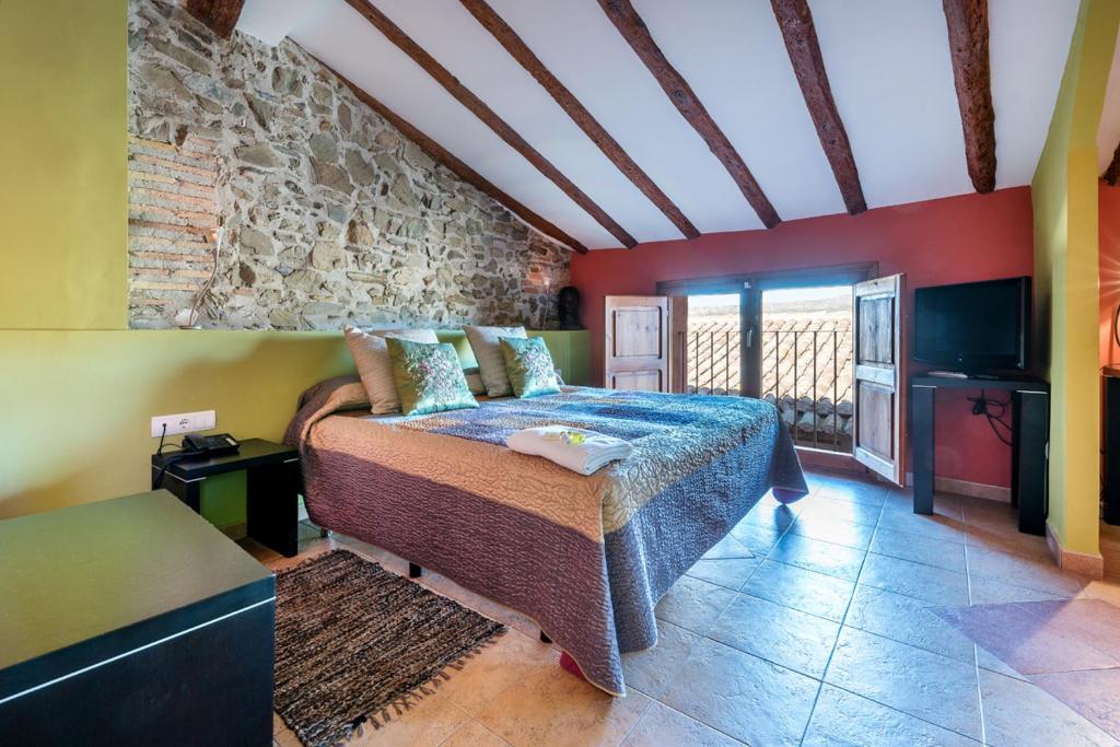 Hotel Cal Llop - 