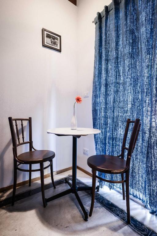 Neighbor Phuthon - 9