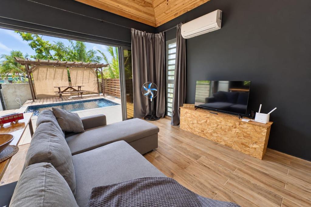 Bungalows Haumaru - 2 piscines & terrain PADEL privés - 6 pers - photo 8 - Moorea, Polynésie
