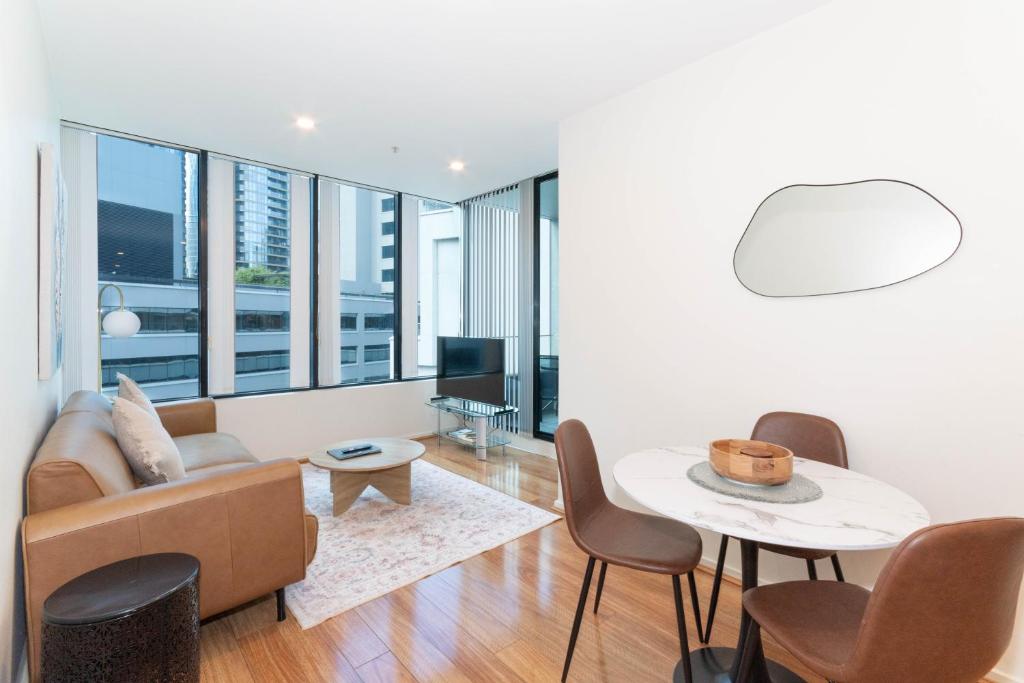 Waterfront Melbourne Apartments - One-Bedroom Apartment