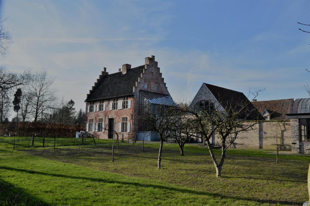 Budova, kde se bed and breakfast nachází
