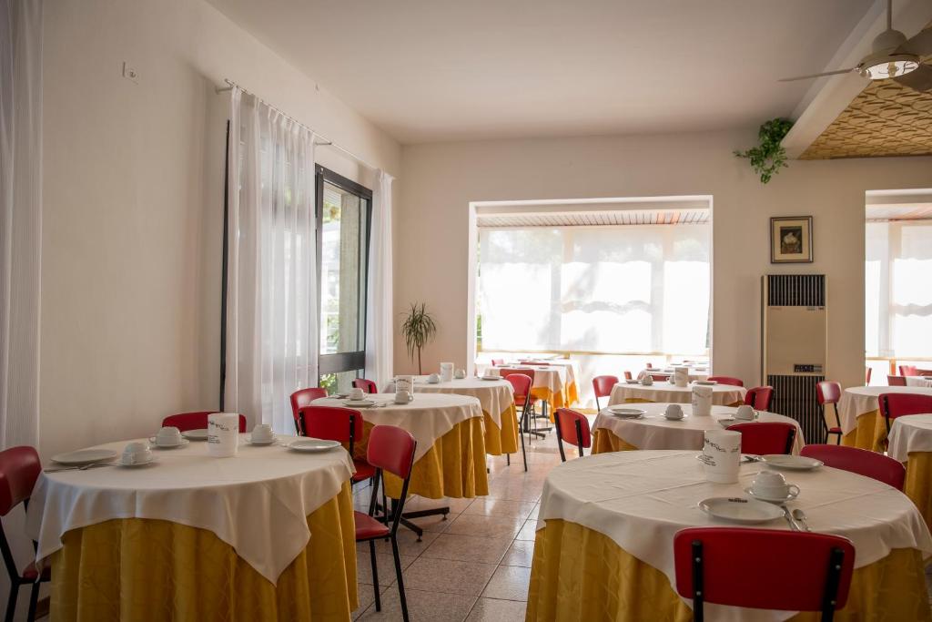 Restaurace v ubytování Hotel Meris