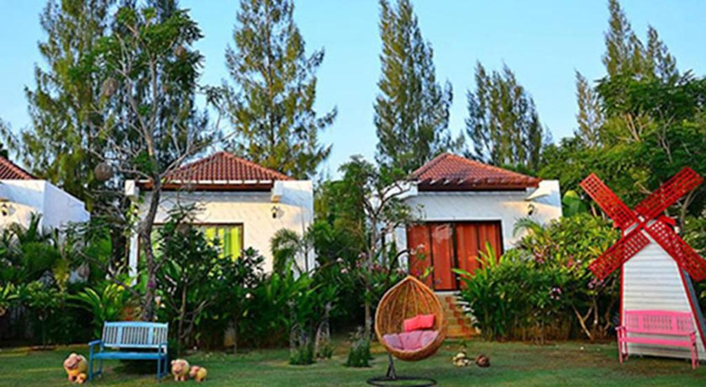 Zahrada ubytování Pranburi Cabana Resort