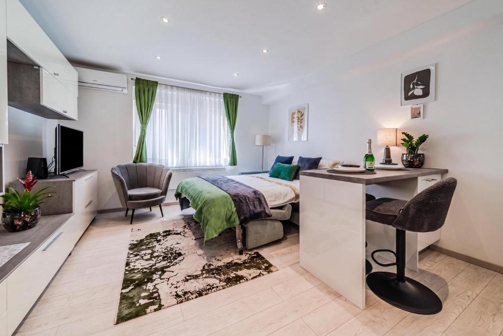 Zagreb City Center Vibes Near Main Square - Happy Rentals