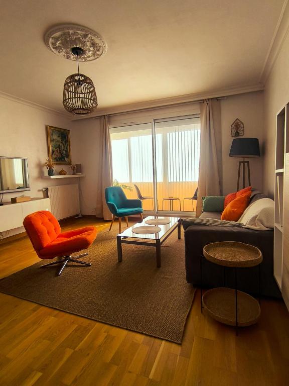 Dijon apartment 3 bedrooms private parking