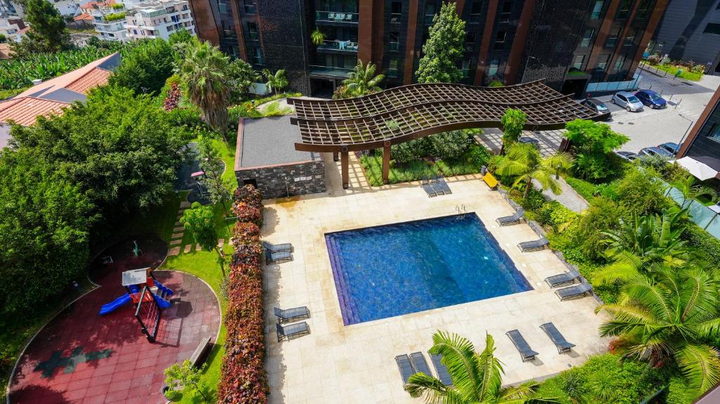 Lynx Barreiros - Pool & Sea View by LovelyStay