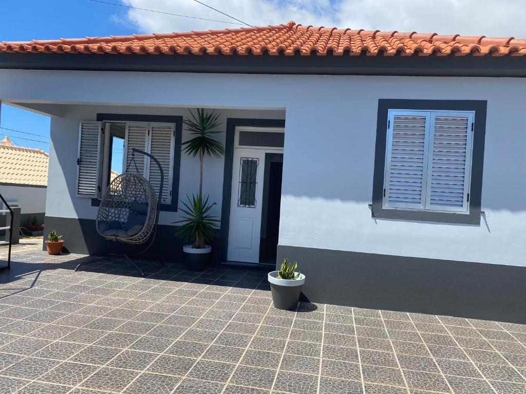 Port view House