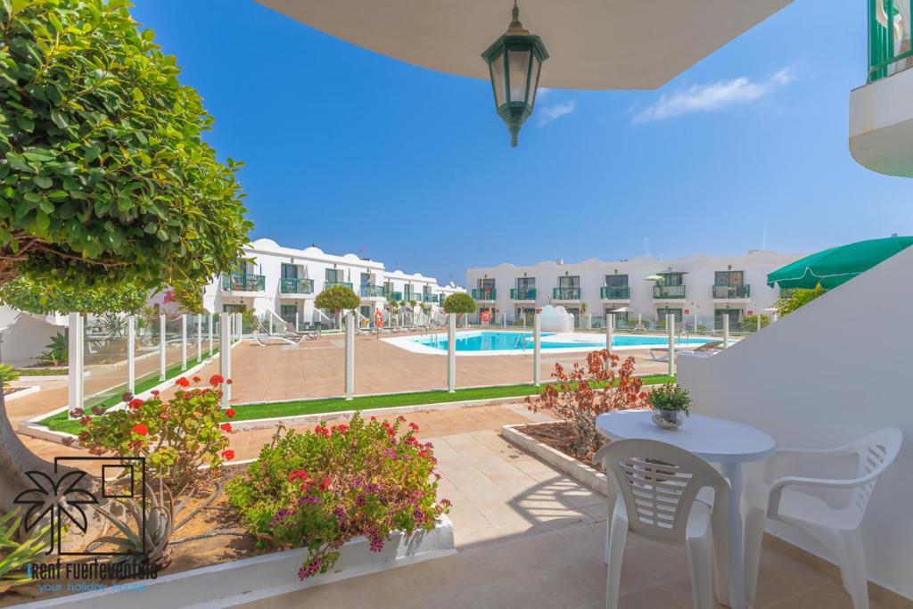 Sama Pool View y WiFi by iRent Fuerteventura